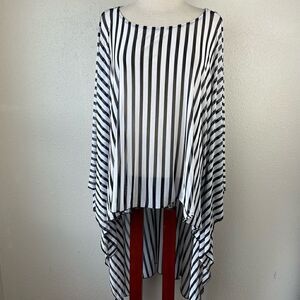 EUC Vincente Womens Black and White Stripped Tunic Size L